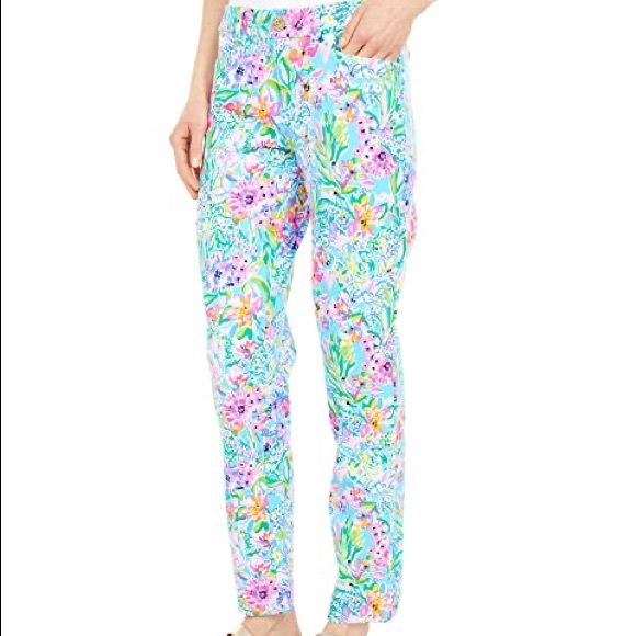 Lilly Pulitzer Alligator Isle Kelly Knit Pants - Picture 5 of 5